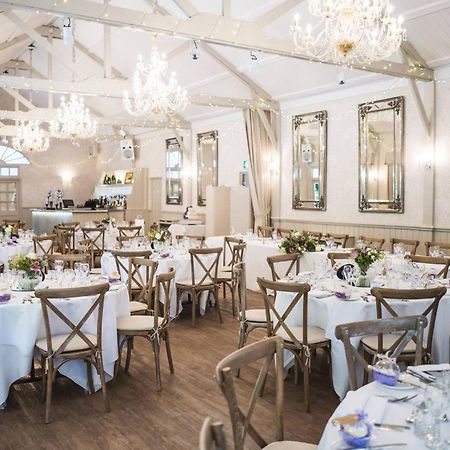 Ravenwood Hall Hotel Bury St. Edmunds エクステリア 写真