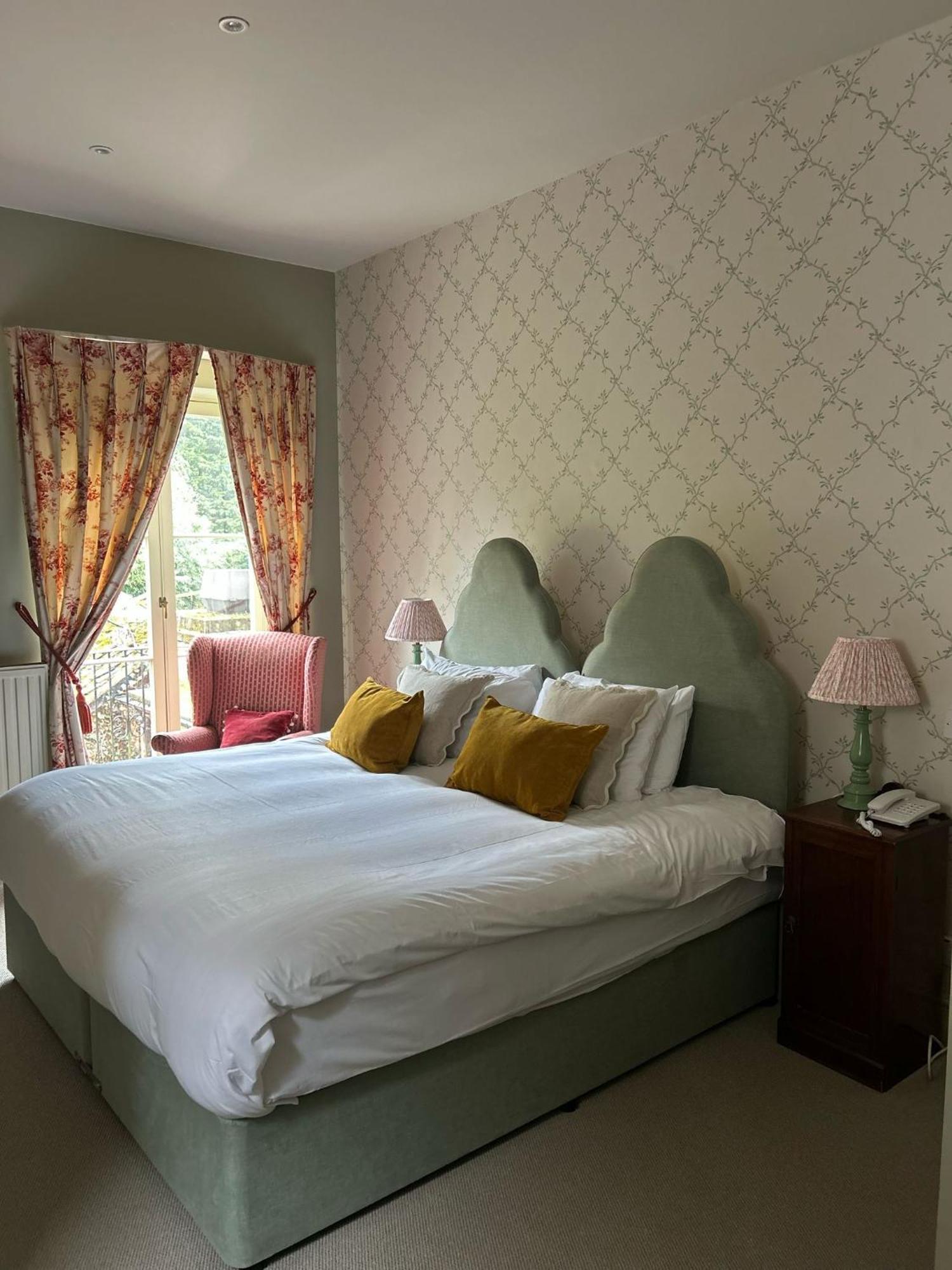 Ravenwood Hall Hotel Bury St. Edmunds エクステリア 写真