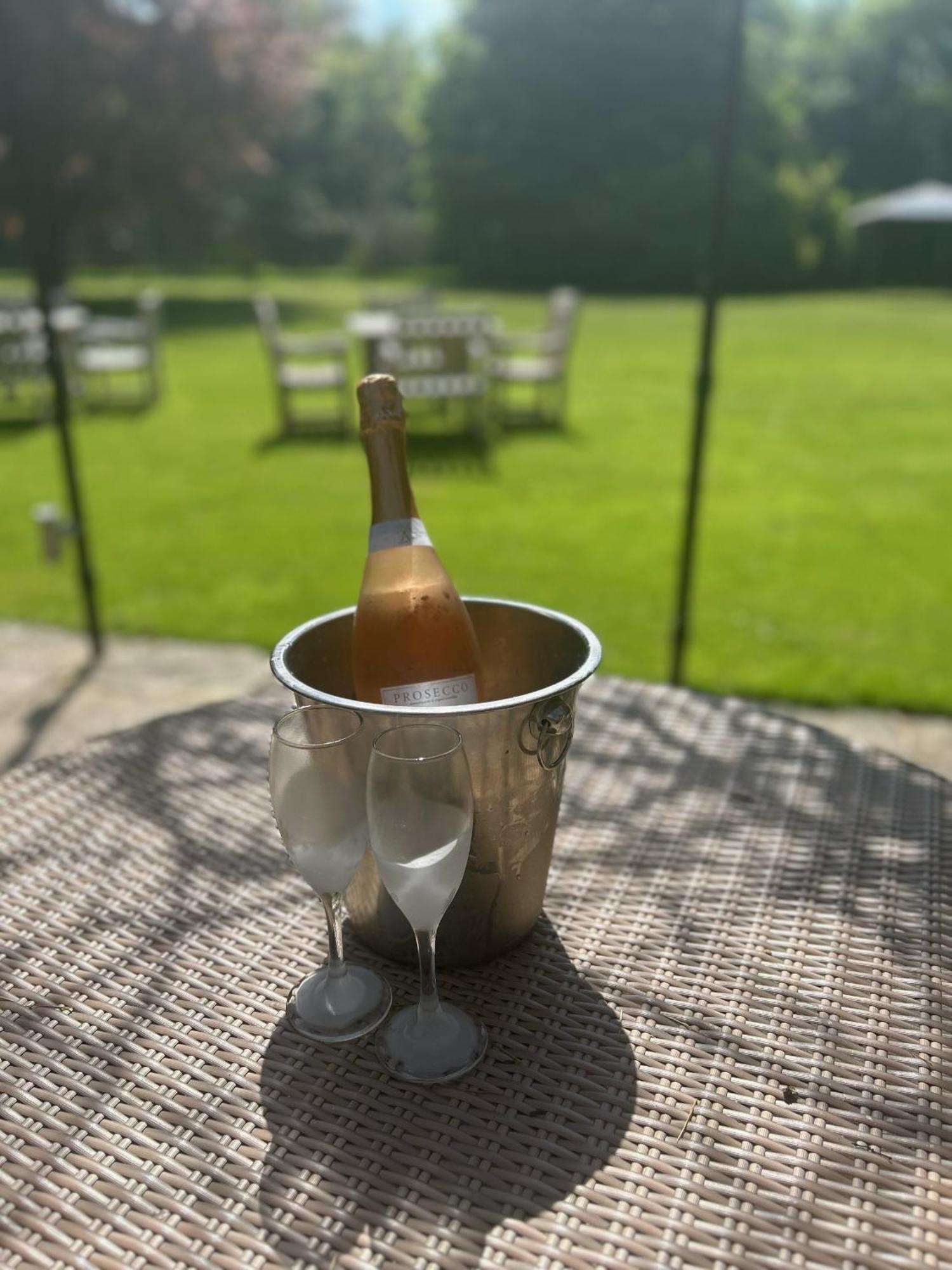 Ravenwood Hall Hotel Bury St. Edmunds エクステリア 写真
