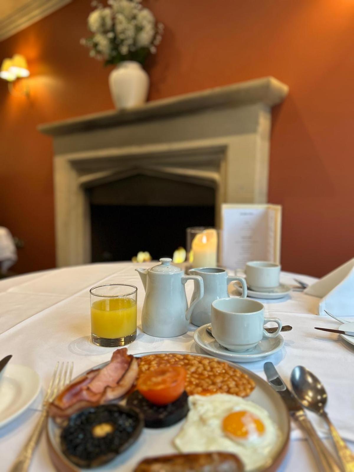 Ravenwood Hall Hotel Bury St. Edmunds エクステリア 写真